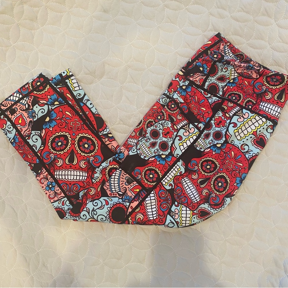Constantly Varied Capri Leggings